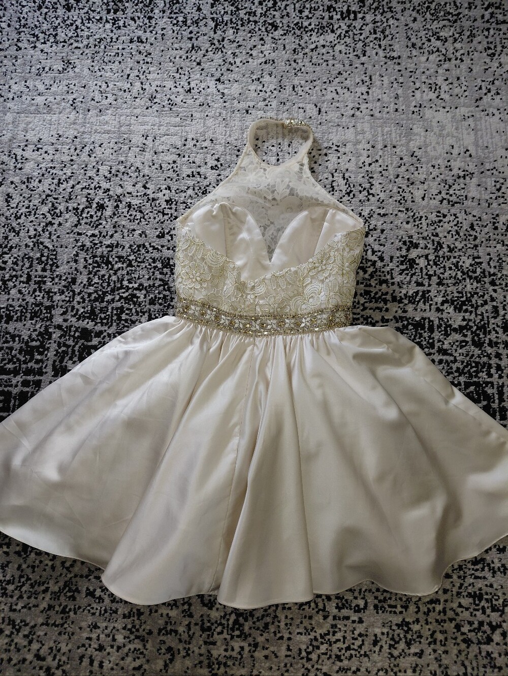 JVN by Jovani JVN42090 Dress Size 6 Light Gold Lace Rhinestone Homecoming CC - Picture 5 of 16